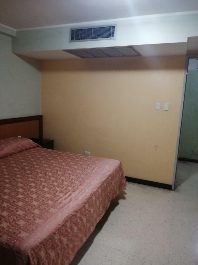 Hotel El Limon Caracas Exterior photo
